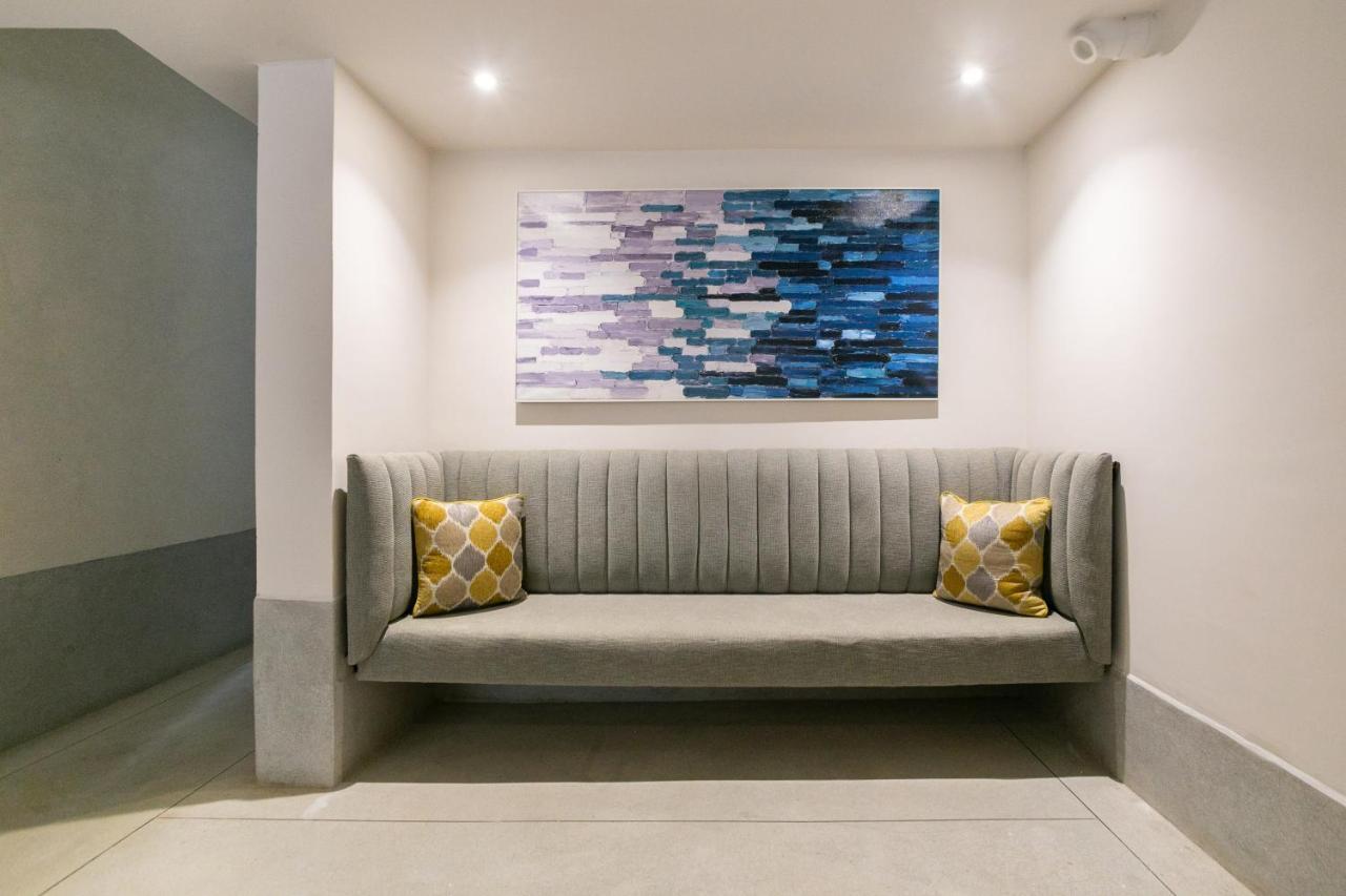 Kozi Suites Nairobi Airport Syokimau Exteriör bild