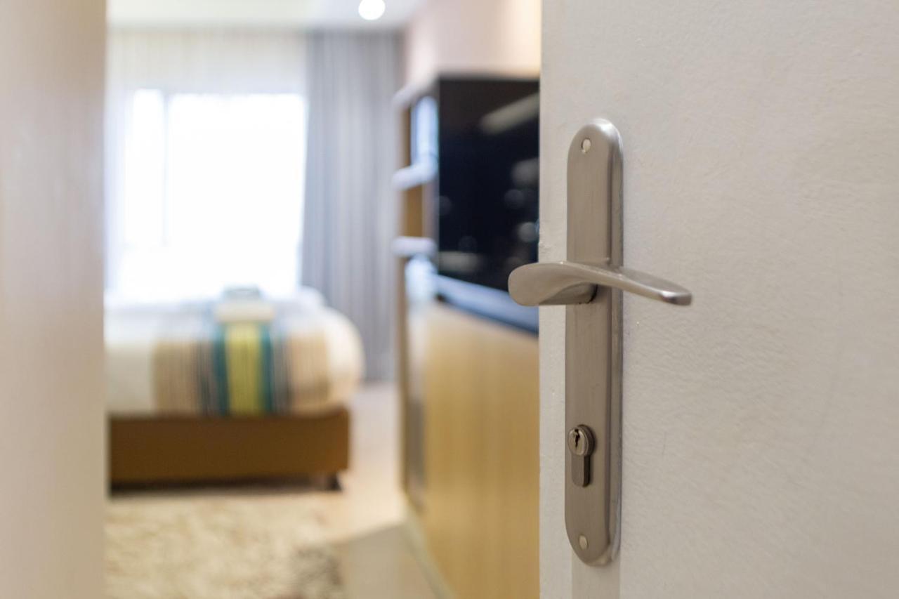 Kozi Suites Nairobi Airport Syokimau Exteriör bild