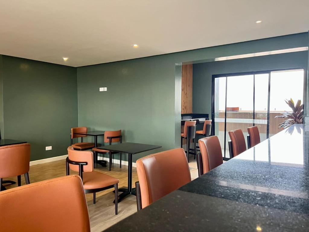 Kozi Suites Nairobi Airport Syokimau Exteriör bild